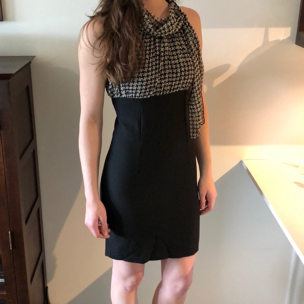 Black and ivory print dress